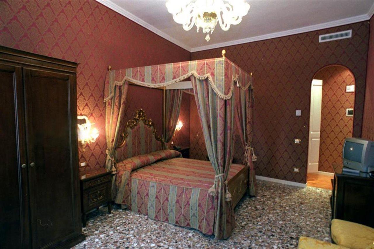 Casa Pisani Canal Otel Venedik Dış mekan fotoğraf